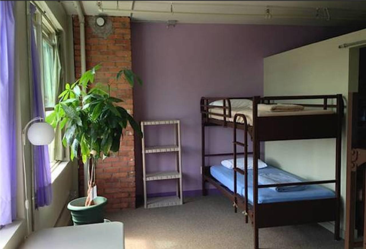 The Burlington Hostel Buitenkant foto