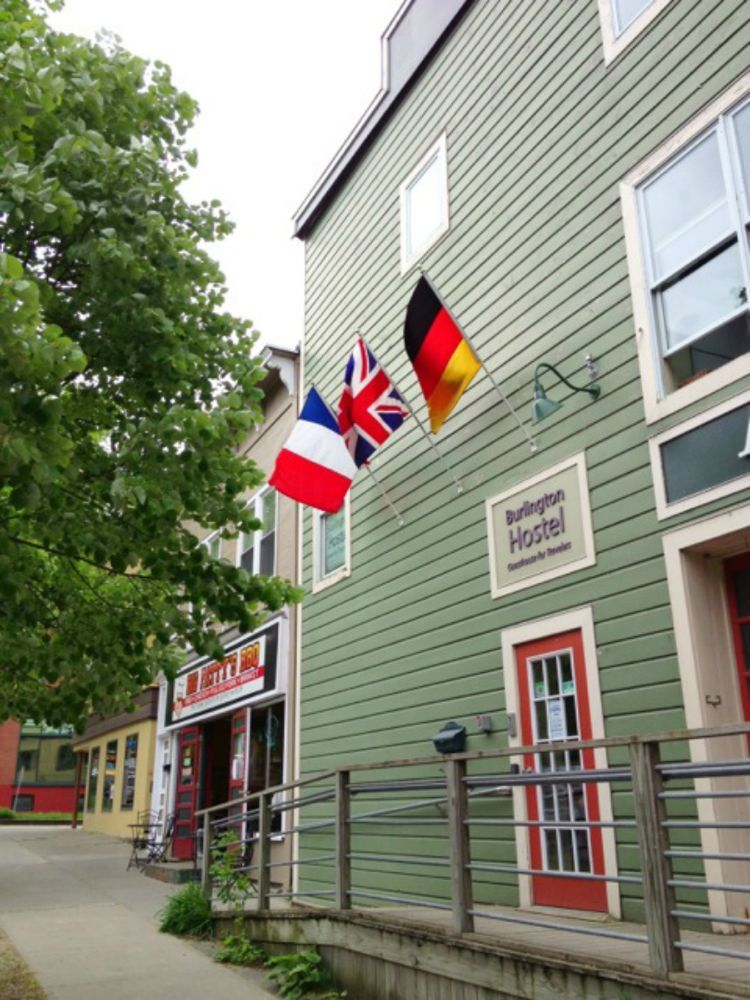 The Burlington Hostel Buitenkant foto